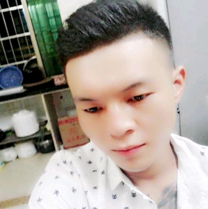 子龙的第一张照片--海南王婆说媒
